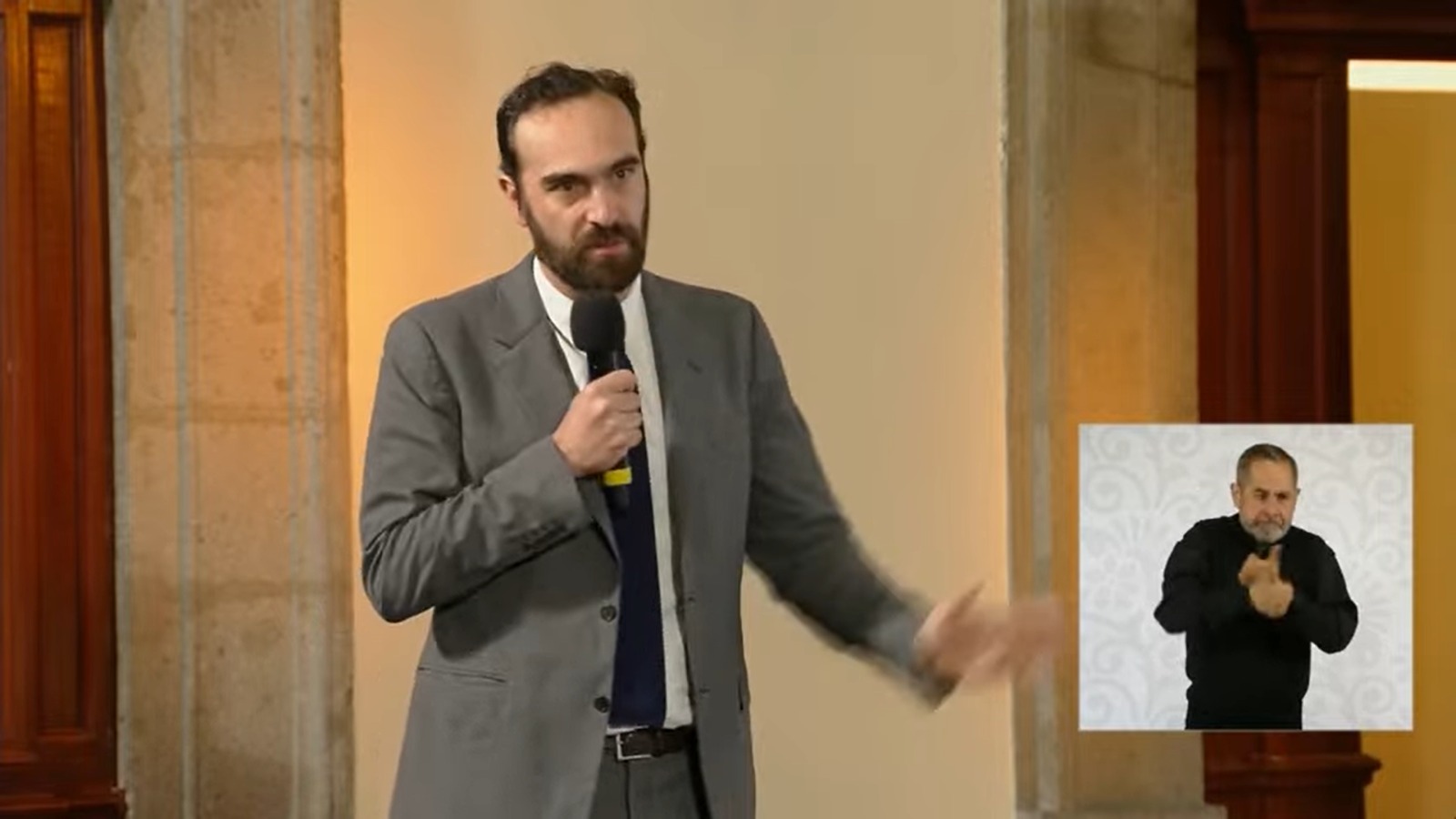 Imagen de Andrés Lajous Loaeza