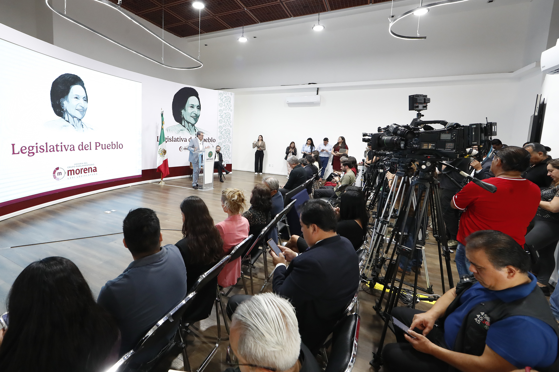 Ricardo Monreal, presidente de la Jucopo en la Legislativa del Pueblo.