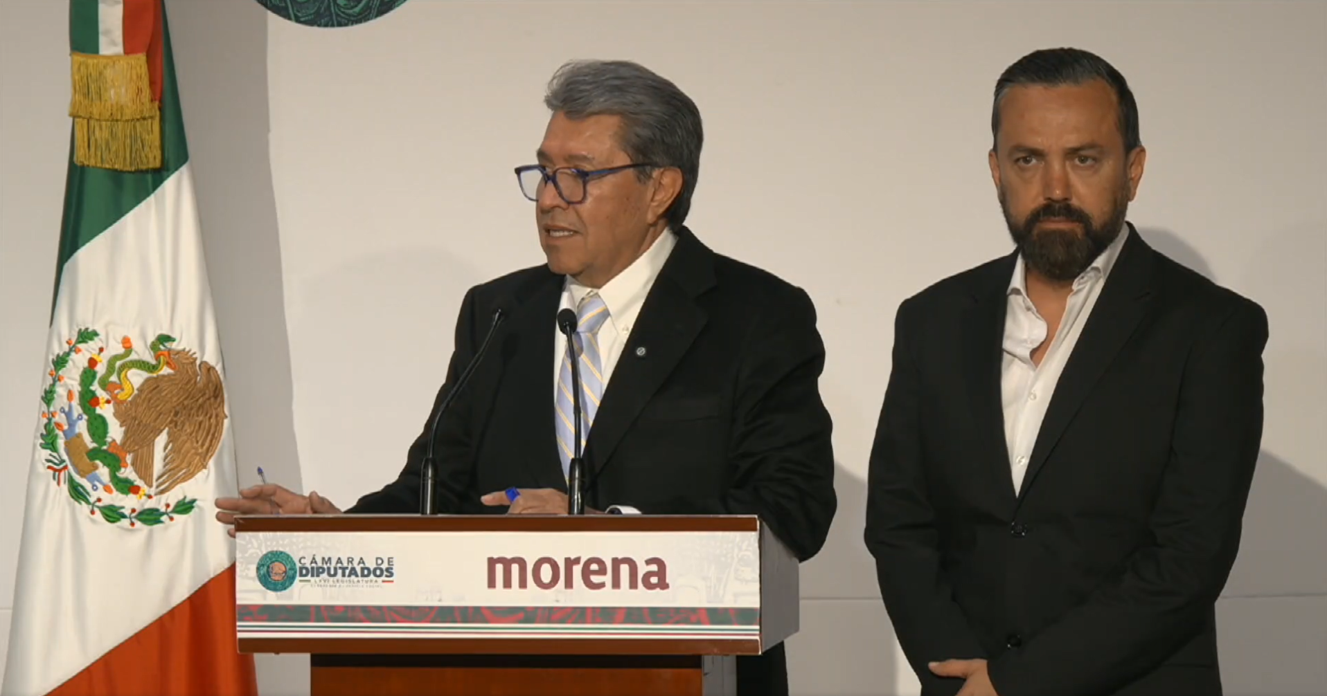 El diputado Ricardo Monreal Ávila, presidente de la Junta de Coordinación Política en la Cámara de Diputados y Arturo Ávila, vocero del Grupo Parlamentario de Morena.