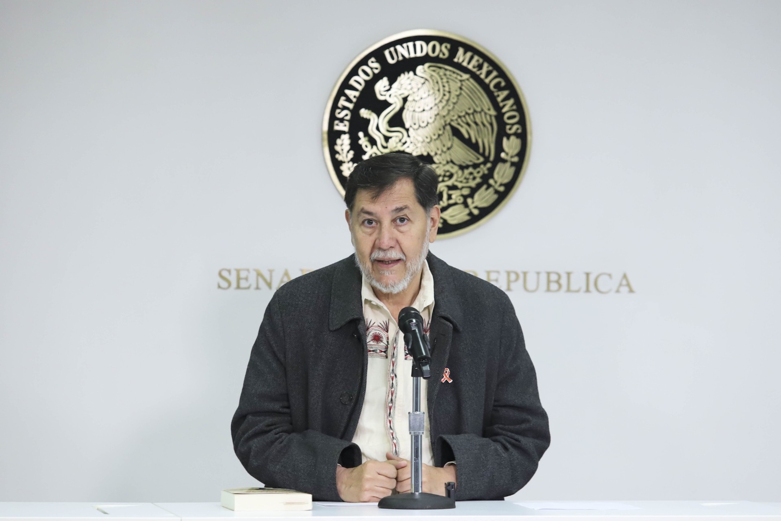 Gerardo Fernández Noroña, presidente de la Mesa Directiva en la Cámara de Senadores.