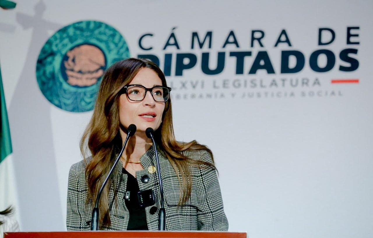 Diputada Laura Ballesteros Mancilla.