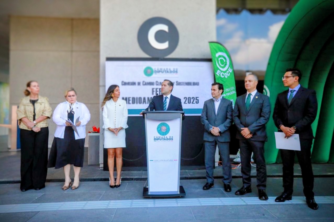 Asistentes de la Feria Medioambiental 2025.