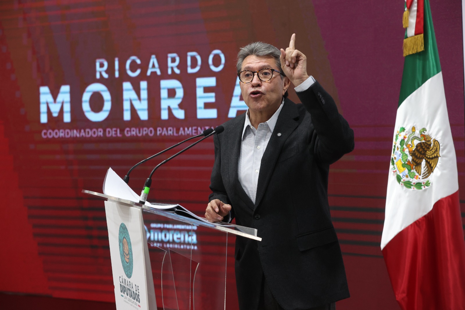 Ricardo Monreal durante la Legislativa del Pueblo.