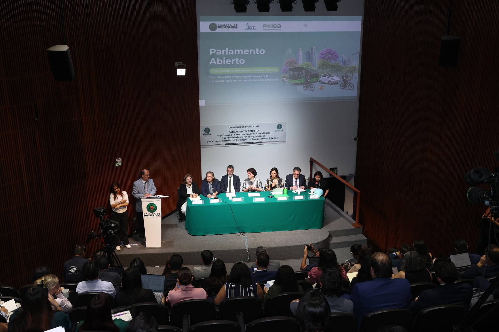 Asistentes del Foro de Movilidad.